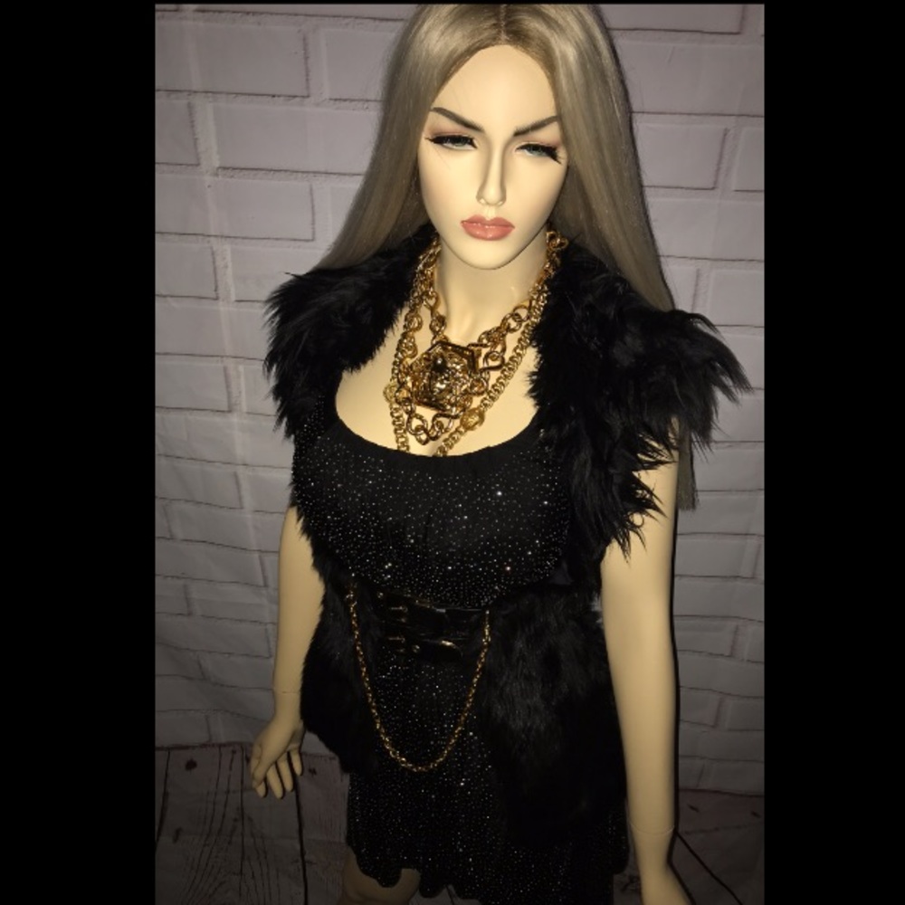 VERSACE - Picture 3 of 5